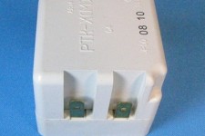 Refrigerator start-up relay