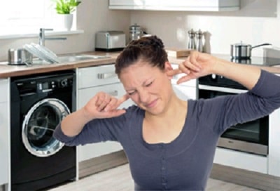 the washing machine jumps when spinning