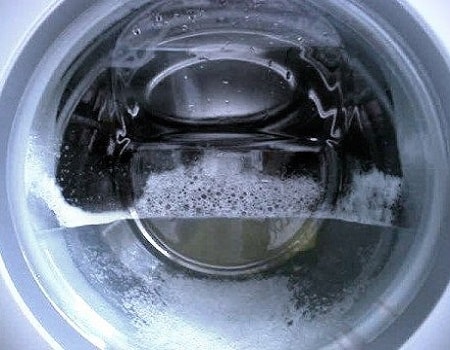 The machine draws water, but the wash process does not start