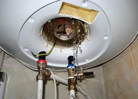 What to do if the boiler is leaking?