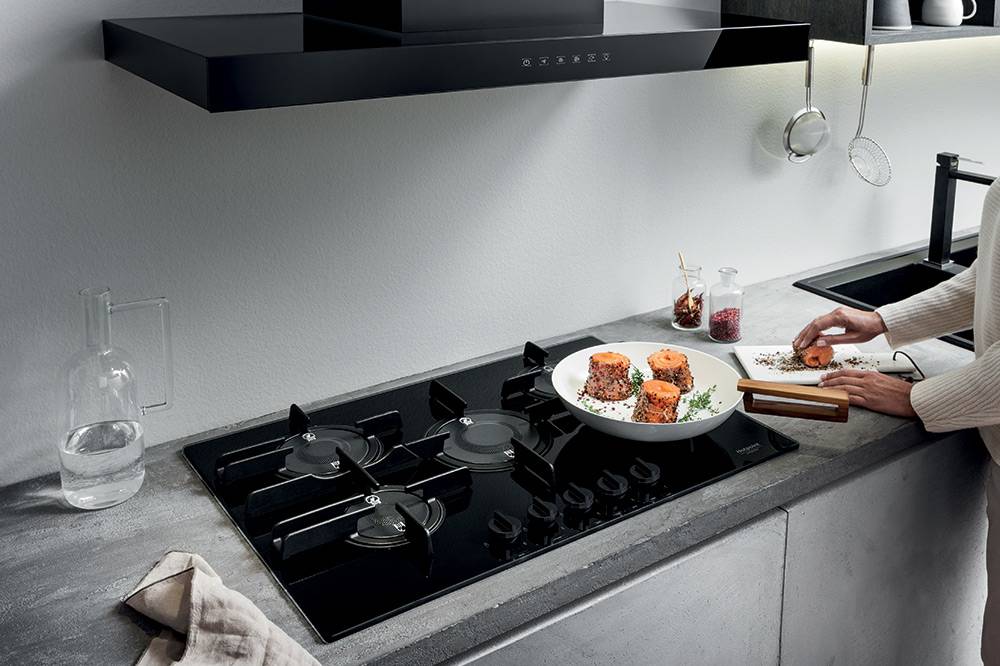 Hotpoint gas hob